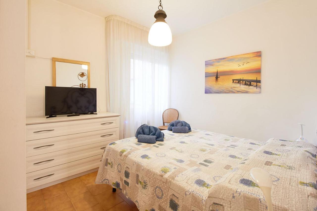 Appartamenti Dell'Arco Finale Ligure Luaran gambar