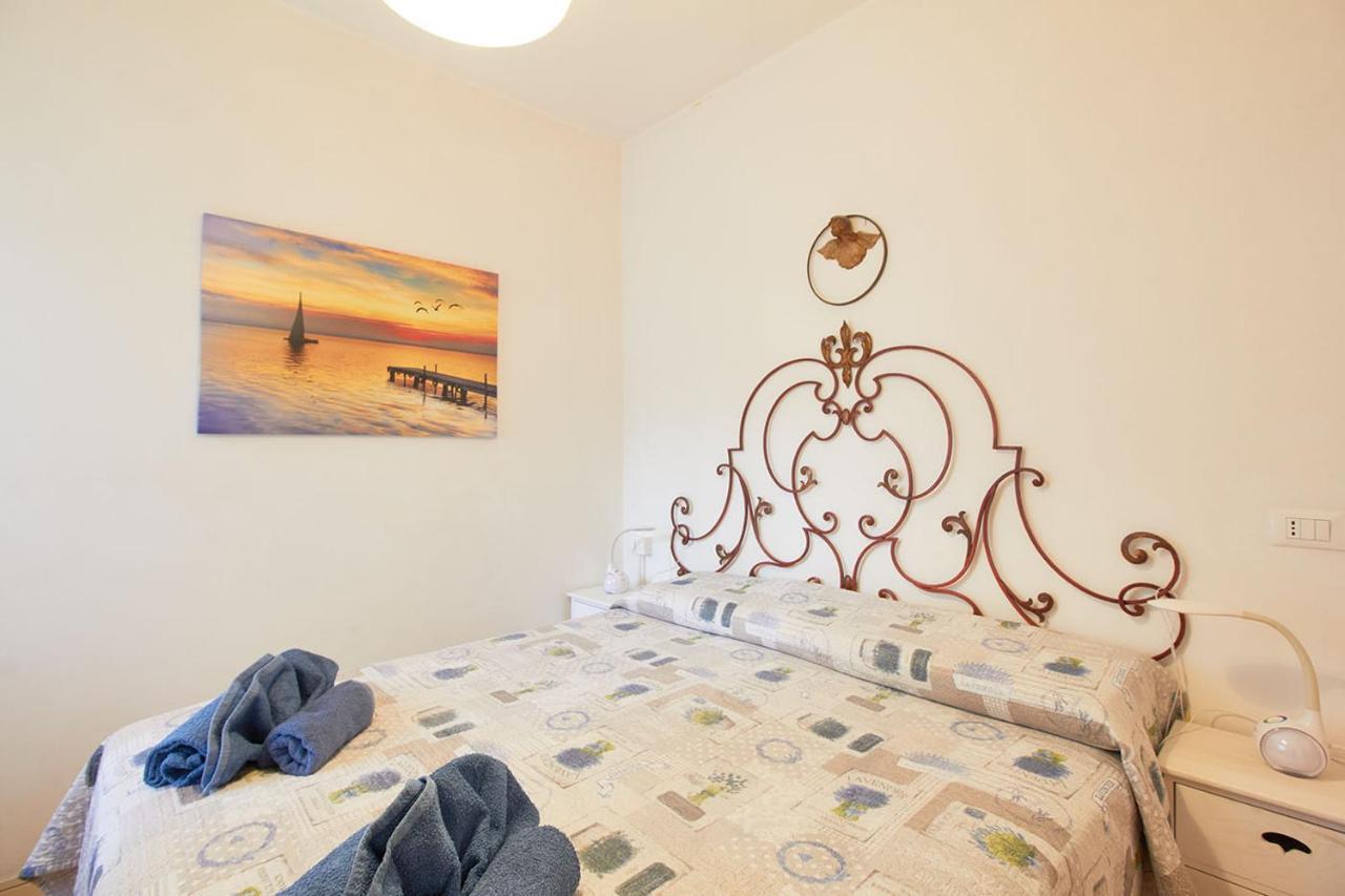 Appartamenti Dell'Arco Finale Ligure Luaran gambar